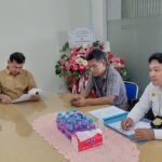 Doc. Tim Kuasa Hukum DPC FERADI WPI Kota Semarang bersama jajaran Direksi dan manajemen PT BPR Artha Nusantara Abadi melakukan pertemuan di salah satu ruangan kantor PT BPR Artha Nusantara Abadi, Jalan Majapahit No. 136, Gayamsari, Kota Semarang, Senin (13/7/2026), dalam rangka penyerahan Surat Permohonan Penundaan Lelang sebagai bagian dari upaya penyelesaian sengketa perbankan melalui mekanisme dialog.