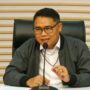 Doc. Deputi Penindakan dan Eksekusi KPK, Asep Guntur Rahayu, menyampaikan keterangan kepada awak media dalam konferensi pers di Gedung Merah Putih KPK, Jakarta. Dalam kesempatan tersebut, Asep menjelaskan bahwa KPK belum mengambil alih penanganan perkara yang menjerat mantan Jaksa Agung Muda Tindak Pidana Khusus (Jampidsus) Febrie Adriansyah karena mekanisme pengambilalihan perkara harus memenuhi persyaratan sebagaimana diatur dalam Undang-Undang Nomor 19 Tahun 2019 tentang KPK.
