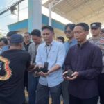 Doc. Sejumlah massa yang tergabung dalam Aliansi Masyarakat Kalimantan Bersatu menggelar aksi unjuk rasa di depan Kantor PT PLN (Persero) UP3 Banjarmasin, Rabu (29/7/2026). Dalam aksi tersebut, peserta menyampaikan tuntutan agar PLN meningkatkan transparansi terkait penyebab gangguan pasokan listrik serta mempercepat pemulihan layanan kelistrikan di Kalimantan Selatan.