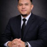 Doc. Aprizal, S.Sy., C.JKJ., C.MDF., yang resmi ditetapkan sebagai Mediator Non Hakim pada Pengadilan Agama Metro Kelas IA Tahun 2026 berdasarkan Keputusan Ketua Pengadilan Agama Metro Nomor 1244/KPA.W8-A2/SK.HK2.6/VII/2026. Penetapan tersebut mendapat apresiasi dari Keluarga Besar FERADI sebagai bentuk kepercayaan atas kompetensi dan komitmennya dalam mendukung penyelesaian sengketa melalui mekanisme mediasi.