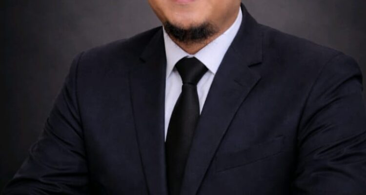 Doc. Aprizal, S.Sy., C.JKJ., C.MDF., yang resmi ditetapkan sebagai Mediator Non Hakim pada Pengadilan Agama Metro Kelas IA Tahun 2026 berdasarkan Keputusan Ketua Pengadilan Agama Metro Nomor 1244/KPA.W8-A2/SK.HK2.6/VII/2026. Penetapan tersebut mendapat apresiasi dari Keluarga Besar FERADI sebagai bentuk kepercayaan atas kompetensi dan komitmennya dalam mendukung penyelesaian sengketa melalui mekanisme mediasi.