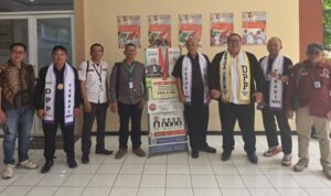 FERADI WPI Dampingi Pak Uun Audiensi, Diterima Rektor Universitas Karya Husada Semarang Doc. Tim DPP FERADI WPI berfoto bersama usai melaksanakan audiensi terkait pendampingan terhadap Fam Fuk Tjhong (Uun), Wakil Ketua Umum DPP FERADI WPI yang juga merupakan mahasiswa aktif Universitas Karya Husada Semarang, Jumat (31/7/2026).