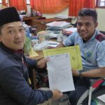 Doc. Perwakilan Bidang Hukum DPD LDII Kota Semarang, Sukindar, S.H., bersama pihak sekolah dalam koordinasi terkait pelaksanaan Sholat Jumat bagi siswa Muslim SMP Negeri 18 Semarang, Jumat (7/8/2026).