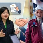 Doc. Gambar kolase ilustrasi ini menampilkan Advokat Cecilia Natasya Tionardi, S.H., M.H. (kiri), yang tengah memberikan keterangan pers mengenai pentingnya kepastian hukum dalam penanganan perkara. Di sisi kanan, terlihat Fam Fuk Tjhong alias Pak Uun, seorang tokoh masyarakat adat Sunda yang mengenakan pangsi merah, berdiri di depan lambang SPKT Polda Banten. Ilustrasi ini menonjolkan komitmen Tim Advokasi untuk memberikan pendampingan hukum dan menjaga kondisi psikologis Uun serta keluarganya selama proses hukum berlangsung. (ilustrasi: KawanJariNews.com).