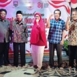 Doc. Panitia peringatan HUT ke-81 Kemerdekaan Republik Indonesia RT 10 RW 01 Kelurahan Genuk, Kecamatan Ungaran Barat, Kabupaten Semarang, berfoto bersama di sela rangkaian kegiatan perayaan kemerdekaan yang digelar pada Minggu (16/8/2026).
