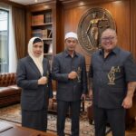 Doc. Ketua Umum FERADI WPI, Adv. Donny Andretti, bersama Tita Mulya Permata Sari, Ketua PBH FERADI WPI Area Cirebon 1 sekaligus Kepala Divisi Komunikasi DPP FERADI WPI, dalam kegiatan organisasi dan pelayanan bantuan hukum kepada masyarakat.