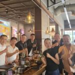Doc. Andika bersama jajaran pengurus dan anggota LBH FERADI (Federasi Rakyat Indonesia), OA FERADI WPI, serta Subur Jaya Lawfirm berfoto bersama usai pertemuan dan pembahasan rencana kolaborasi program bantuan hukum di First Crack Coffee, Altira Business Park, Jakarta Utara.