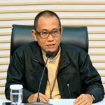 Doc. Achmad Taufik Husein menyampaikan keterangan kepada awak media saat konferensi pers Komisi Pemberantasan Korupsi (KPK) di Jakarta terkait hasil Operasi Tangkap Tangan (OTT) dan penetapan enam tersangka dalam perkara dugaan korupsi Penerimaan Mahasiswa Baru (PMB) Universitas Jenderal Soedirman (Unsoed).