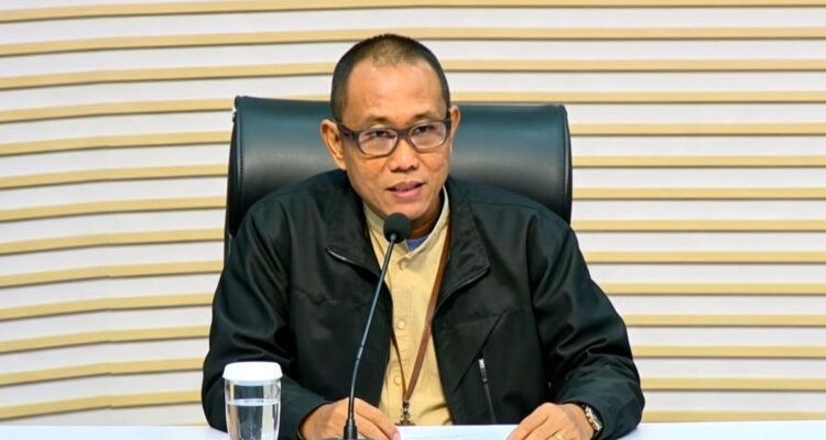 Doc. Achmad Taufik Husein menyampaikan keterangan kepada awak media saat konferensi pers Komisi Pemberantasan Korupsi (KPK) di Jakarta terkait hasil Operasi Tangkap Tangan (OTT) dan penetapan enam tersangka dalam perkara dugaan korupsi Penerimaan Mahasiswa Baru (PMB) Universitas Jenderal Soedirman (Unsoed).