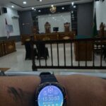 Doc. Suasana Ruang Sidang Tirta Pengadilan Negeri Kendal, Kamis, 27 Agustus 2026, saat tim kuasa hukum penggugat menunggu dimulainya sidang perkara perdata Nomor 93/Pdt.G/2026/PN Kdl yang dijadwalkan berlangsung pukul 10.00 WIB. Foto diambil sekitar pukul 13.30 WIB saat persidangan belum dimulai.