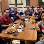 Doc. Sujiarno Broto Aji, S.H., M.H. dan Donny Andretti, S.H., S.Kom., M.Kom. bersama jajaran HAMI Bersatu DPD Jawa Tengah dan FERADI WPI saat sarapan bersama di Pelangi Resto, Jalan Singosari Raya No. 45, Pleburan, Kecamatan Semarang Selatan, Kota Semarang, Jawa Tengah, Kamis (3/9/2026). Pertemuan tersebut diisi dengan silaturahmi serta pembahasan rencana kolaborasi dalam penanganan perkara hukum dan penguatan kegiatan penyuluhan serta bantuan hukum bagi masyarakat.