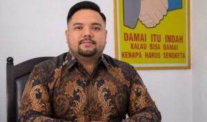 M. Ismail Zulkarnain Resmi Jadi Mediator Non Hakim PN Pekalongan Doc. M. Ismail Zulkarnain, S.H., CLC., CCLA., CCDE., C.PFW., C.MDF., C.JKJ., C.FTAX., Mediator Non Hakim Tahun 2026 pada Pengadilan Negeri Pekalongan, dalam menjalankan peran dan aktivitas profesionalnya di bidang mediasi penyelesaian sengketa.