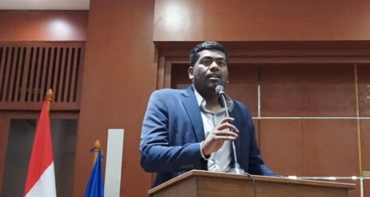 Doc. Aktivis Buddhis nasional Ravindra, yang juga menjabat sebagai Ketua Umum Indonesia-India Youth Forum, menyampaikan sorotan terkait temuan Ombudsman RI mengenai keberadaan hunian dengan fasilitas menyerupai hunian mewah di Lapas Kelas IIA Cibinong, Kabupaten Bogor. Ravindra meminta Menteri Imigrasi dan Pemasyarakatan melakukan pemeriksaan dan evaluasi menyeluruh terhadap kondisi tersebut.