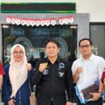 Doc. Tim hukum DPP FERADI WPI bersama Subur Jaya Law Firm berfoto bersama usai menghadiri sidang pembuktian pihak penggugat dalam perkara perdata Nomor 93/Pdt.G/2026/PN Kdl di Pengadilan Negeri Kendal Kelas IB, Selasa (27/10/2026). Persidangan selanjutnya dijadwalkan pada Selasa (3/11/2026), pukul 10.00 WIB, dengan agenda pembuktian dari pihak tergugat.